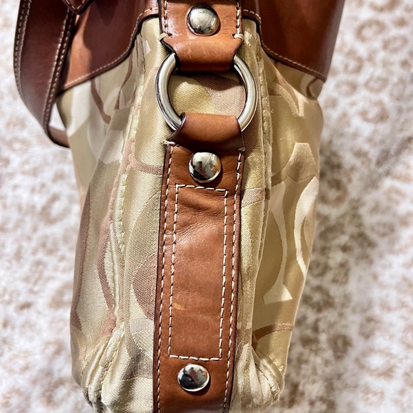 Coach Shoulder Bag - Picture 6 of 10